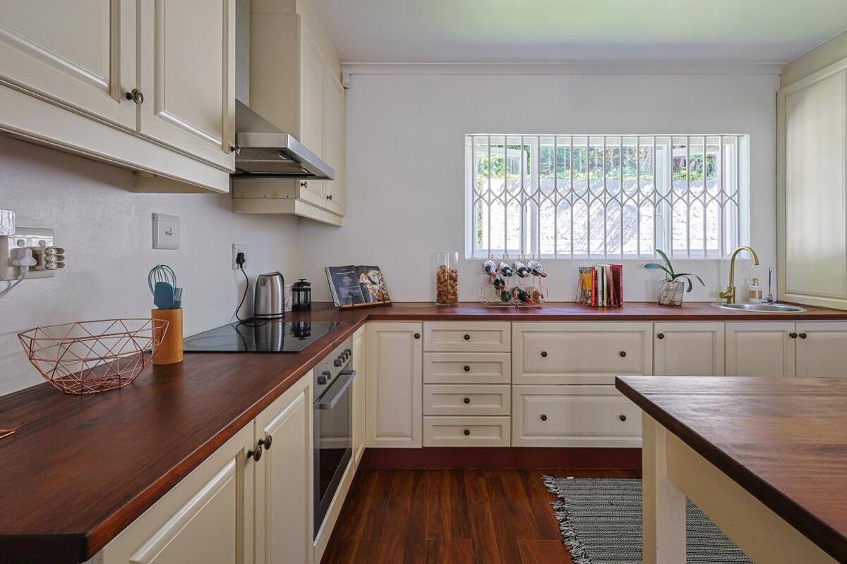 Holiday home Fully Equipped Claremont With Pool & Style Cape Town
